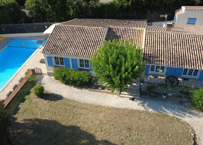 Maison Bijou Vacances - Villa Avec Piscine Pres D'Uzes